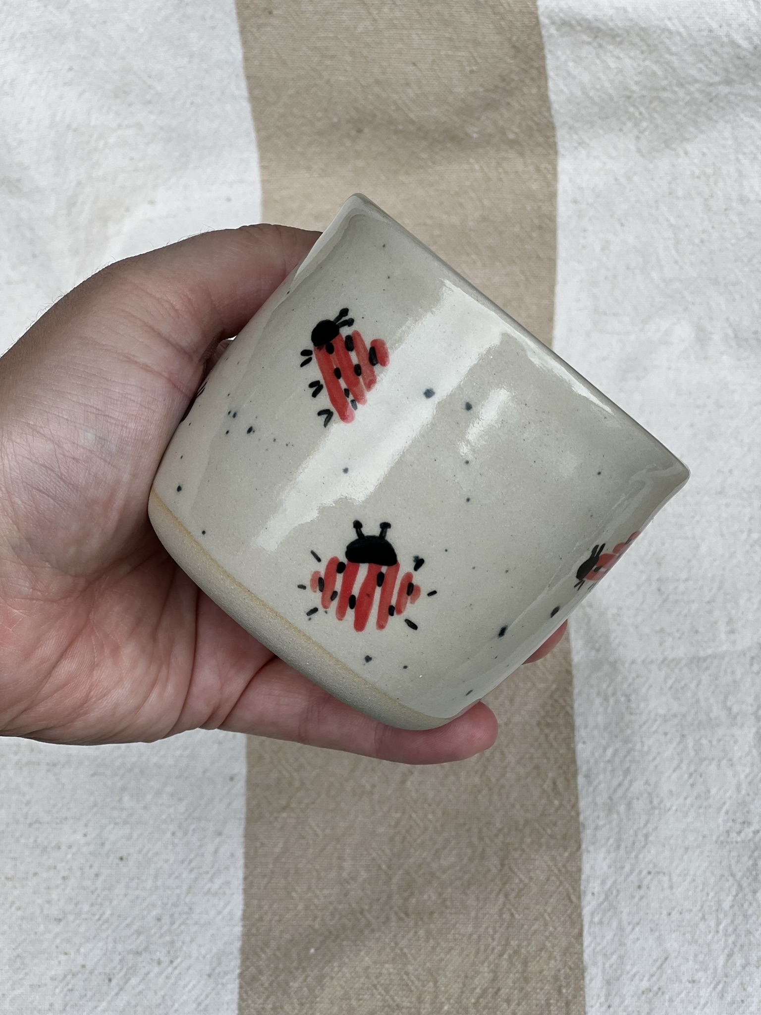 Hrnček Lieňucha | 220ml - s chybičkou - Image 2