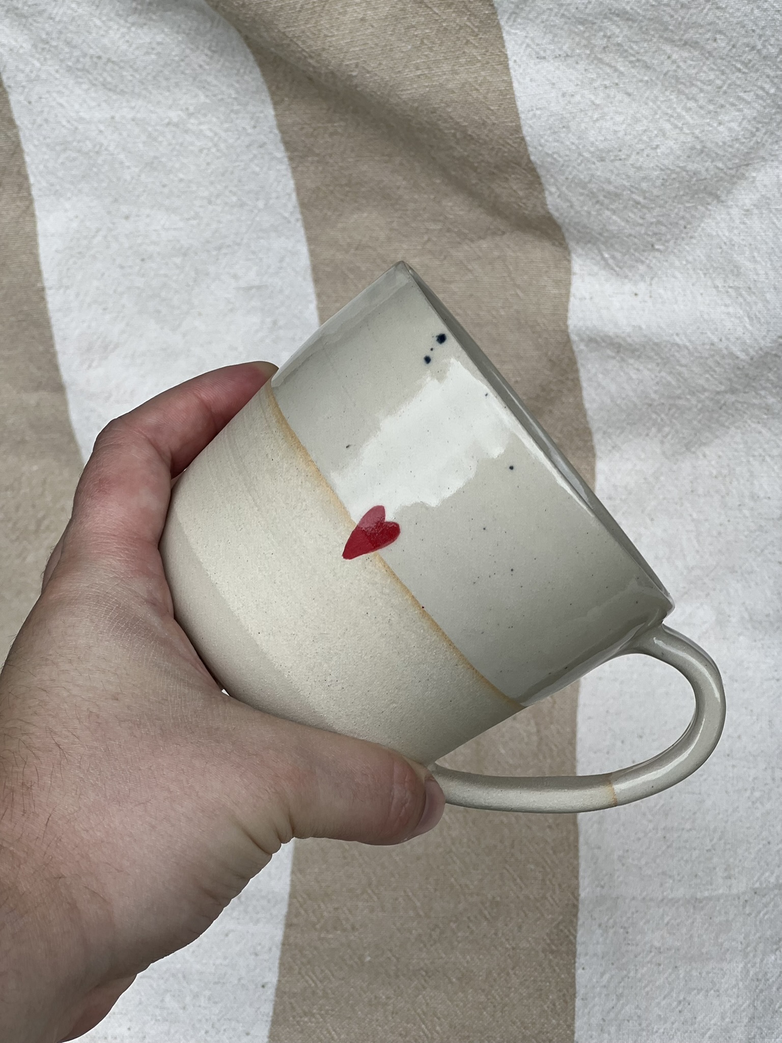 Láskyplný hrnček s uškom | 380 ml - s chybičkou | červená - Image 2